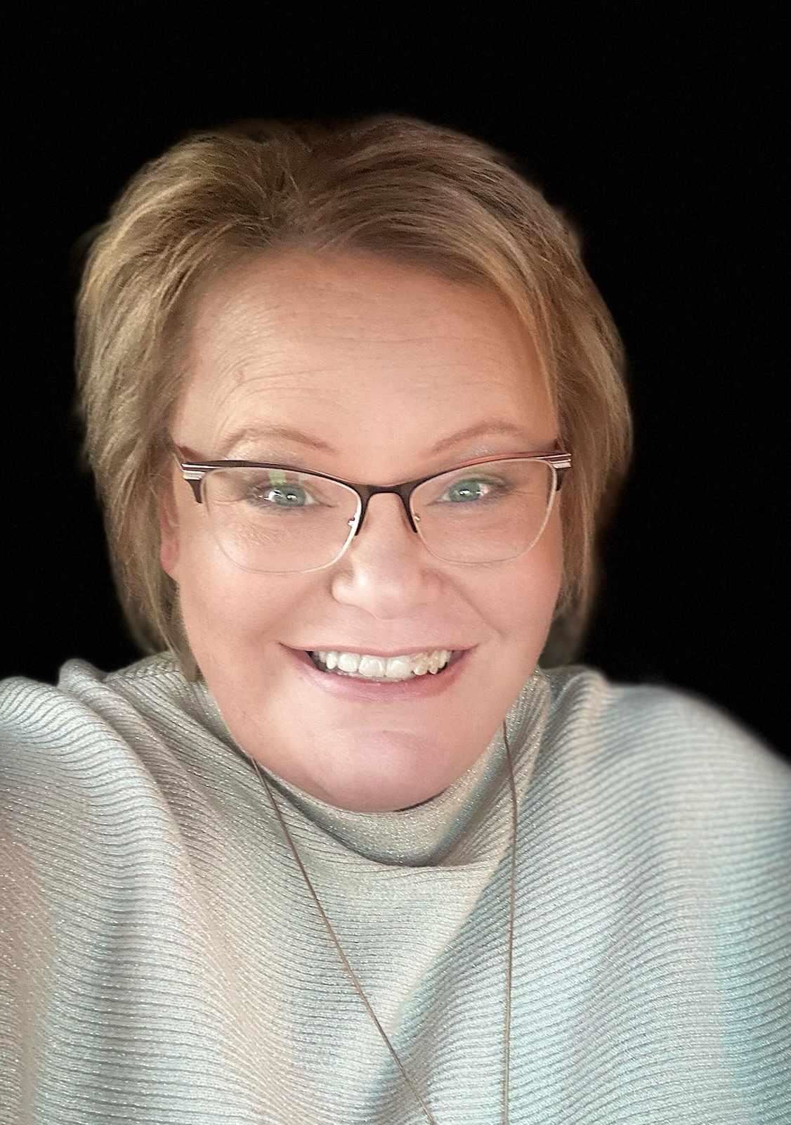 Teresa Calhoun